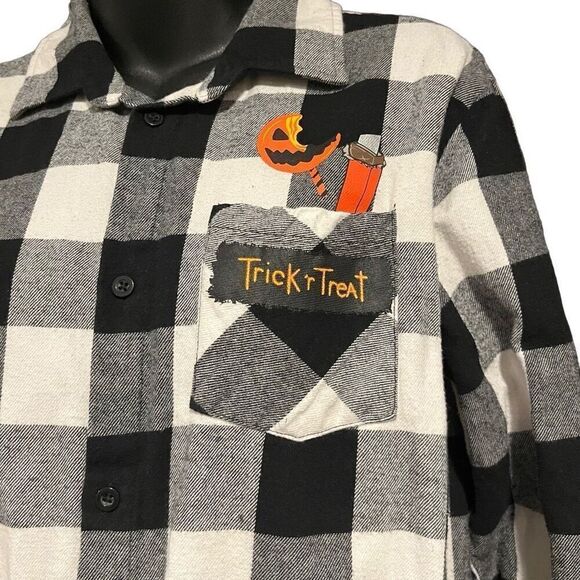 Spirit Halloween Trick ‘r Treat Sam Plaid Flannel Women’s - Picture 3 of 7